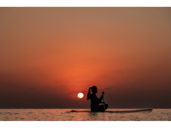 【貸切】サンセット クリアSUP/カヤック＜60〜90分／ドローン撮影付／宮古島＞