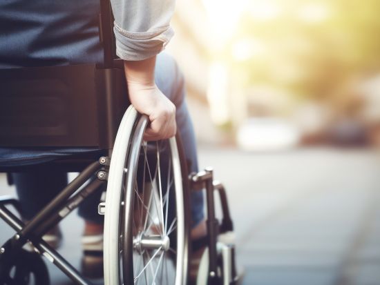 【空港送迎】シンガポール・チャンギ空港 ⇔ シンガポール市内　車いす対応車両 ＜貸切／英語ドライバー＞