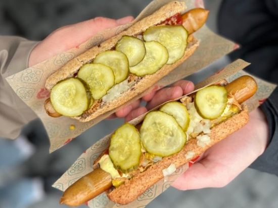 コペンハーゲン グルメウォーキングツアー　スモーブローなど名物フードを食べ歩き！＜英語／約3時間＞