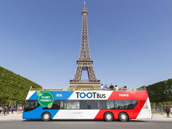 親子で楽しむパリ！環境にやさしいオープントップバスで巡るキッズ向けツアー＜1.5時間／フランス語ガイド＞