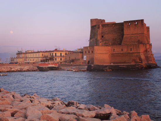 【プライベートツアー】世界三大夜景を鑑賞！ナポリの夜景 3時間観光＜車貸切／ナポリ発＞ by Zenzero