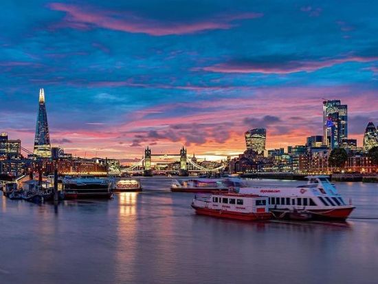 乗り降り自由！サステナブル市内観光バス＋テムズ川遊覧ボート＋街歩きアプリ＜1日券/２日券/3日券＞