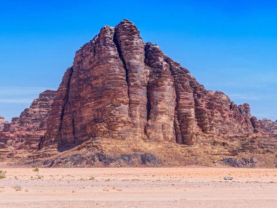 月の谷ワディ・ラム1日観光　ジープツアー付き ＜貸切／英語or日本語／アンマン発着／昼食付＞