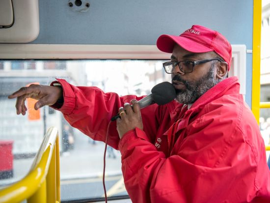 親子で楽しむロンドン！環境にやさしいオープントップバスで巡るキッズ向けツアー＜45分／英語ガイド＞