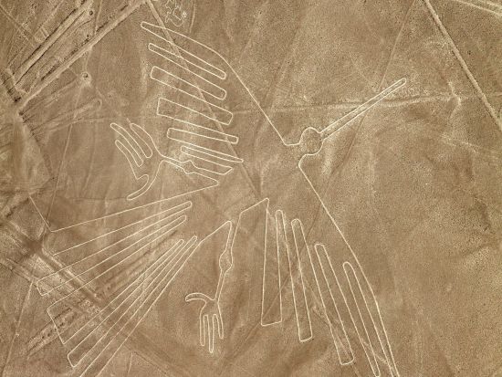 【クルーズご利用者様用 ペルー カヤオ港発着】ナスカも行ける！マチュピチュ遺跡＋ナスカの地上絵遊覧飛行 3泊4日周遊ツアー＜国内航空券込み／日本語ガイド＞