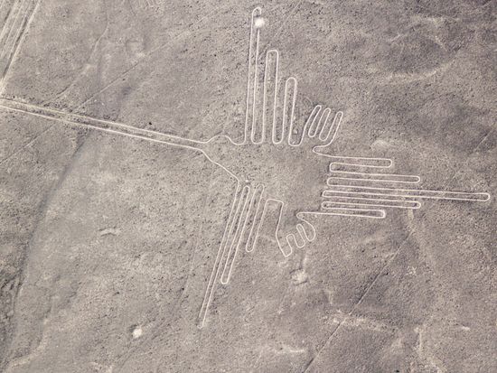 peru_nazca_shutterstock_329695232