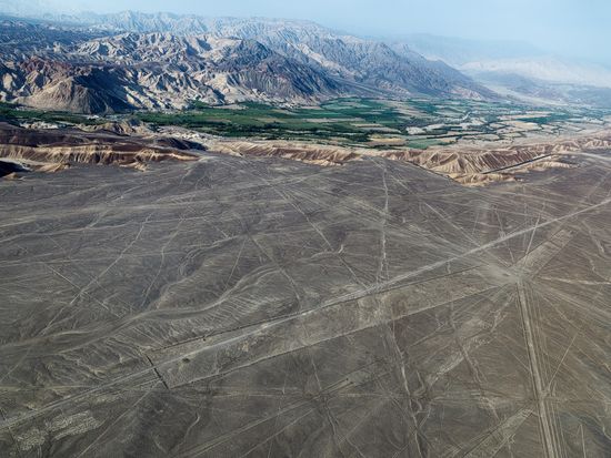 peru_nazca_shutterstock_433670263