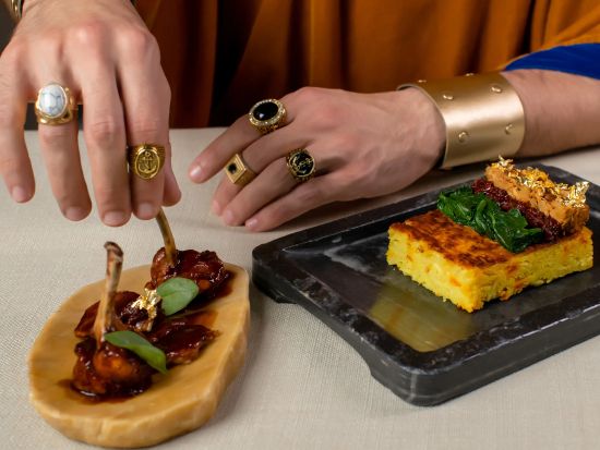 「エニグマ（Enigma）」食事券＆事前予約サービス＜ブランチ／ランチ／ディナー＞*5つ星ホテル パラッツォ・ヴェルサーチェ・ドバイ内