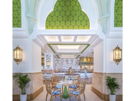 ル・ヴァンドーム・ブラセリー(Le Vendome Brasserie)☆食事券＆事前予約サービス＜ビュッフェ／昼or夜＞*エミレーツ・パレス・アブダビ内