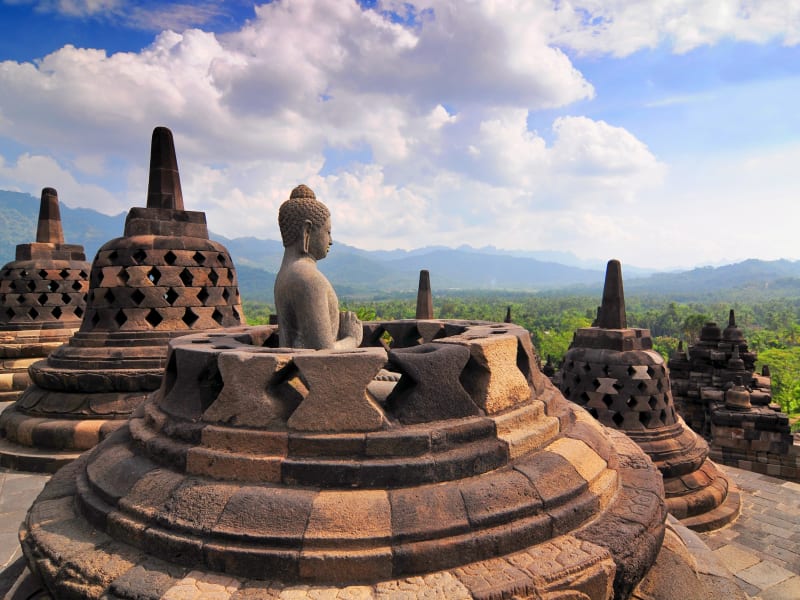 Yogyakarta_Borobudur_AdobeStock_202991442