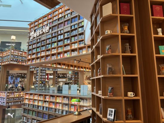 【貸切】南北境界線（DMZ）＋水原観光ツアー　自由の橋＋オドゥ山統一展望台＋水原華城＋ピョルマダン図書館＜定員6名／韓国語ドライバー／送迎＞