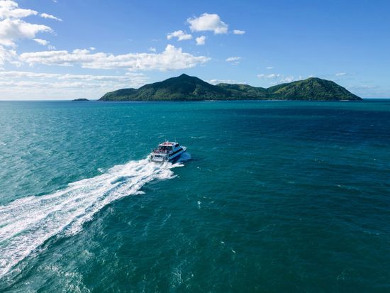 drone-fitzroy-island-resort-queensland19