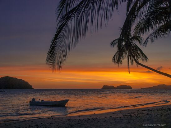 El Nido Resorts Pangulasian Island - Sunset View from Beach