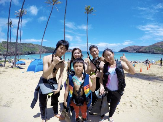 ハナウマ湾シュノーケリング　ハナウマ湾公認日本語ガイドがご案内　ウェットスーツ無料レンタル付き！お得な貸切プランあり＜午前・午後／日本語インストラクター＞