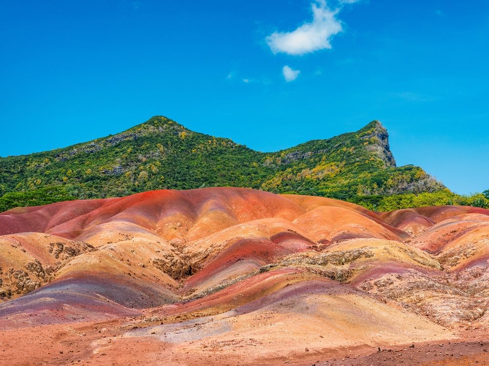 プライベートツアー】七色の大地シャマレルとモーリシャス南部観光