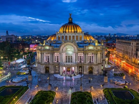 メキシコシティ市内観光　ナイトバスツアー　＜英語オーディオガイド＞