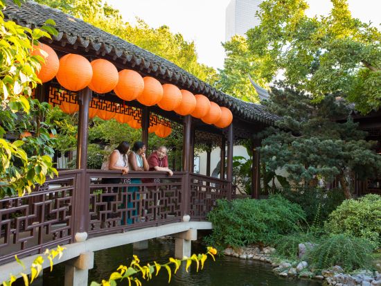 ポートランド市内＆コロンビア渓谷　1日観光ツアー ＜英語ガイド＞