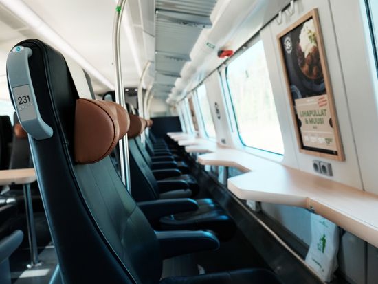 VR_ravintolavaunun-ylakerta_2_Kuvaaja_Pekka_Keskinen