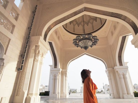 アブダビの観光スポットを効率良く巡る☆ビッグ・バスツアー(Big Bus Tours Abu Dhabi)＜24・48・72時間有効／アブダビ発＞