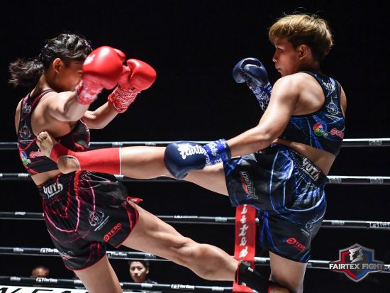 ムエタイ観戦チケット 「ルンピニ・スタジアム」タイ陸軍が運営するムエタイの聖地＜リングサイド席 or グランドスタンド席＞