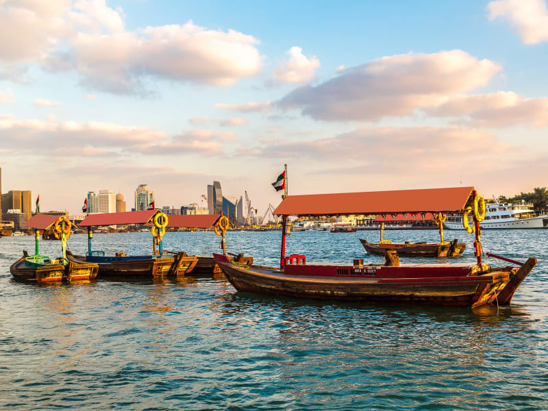 UAE_Dubai_bay creek_shutterstock_428320900