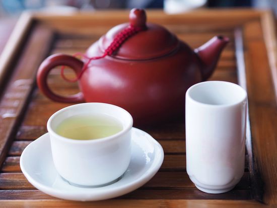 Taiwan_Tea_shutterstock_1302606142