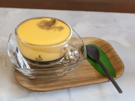 ハノイよくばり1日観光　ベトナム名物料理のランチ＆トレインストリートでハノイ名物エッグコーヒー1杯付き＜日本語ガイド／送迎あり＞