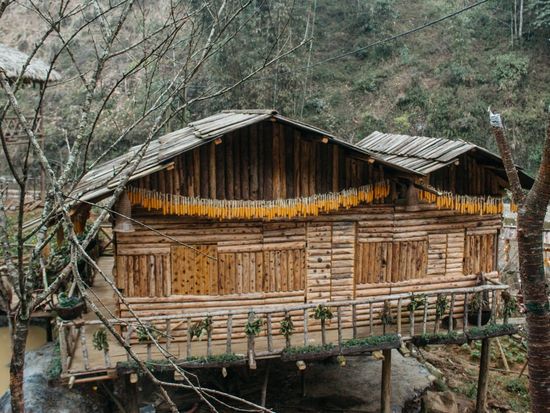 カットカット（Cat Cat）村1