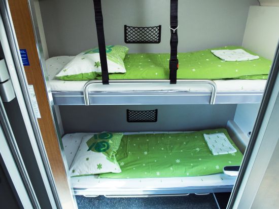 サンタクロース・エクスプレス　鉄道チケット事前予約サービス　夜行列車でロヴァニエミからヘルシンキへ直行！＜ロヴァニエミ発ヘルシンキ着＞