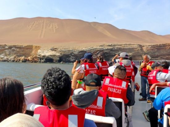 パラカス国立公園＋ワカチナオアシス1日ツアー！バジェスタス諸島クルーズ or ATV選べるアクティビティー＜混載／英語ガイド／ 入場料込／リマ発＞ 