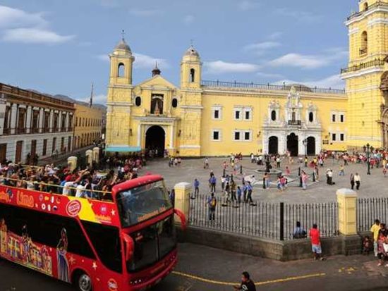 Panoramic City Bus Tour (5)