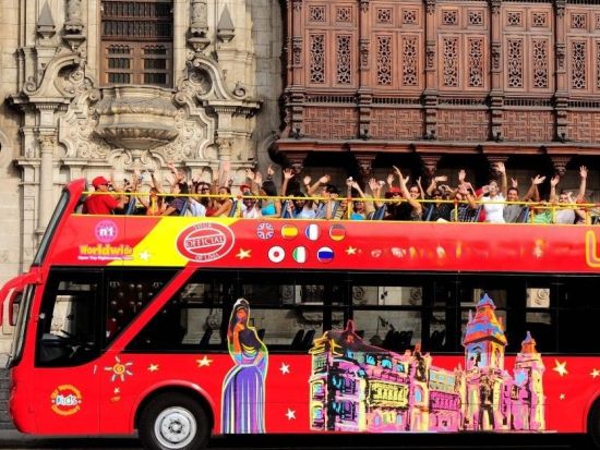 リマ市内パノラマバスツアー！リマの主要観光スポットをぐるっと巡る4時間を満喫＜半日／混載／英語ガイド／リマ発＞