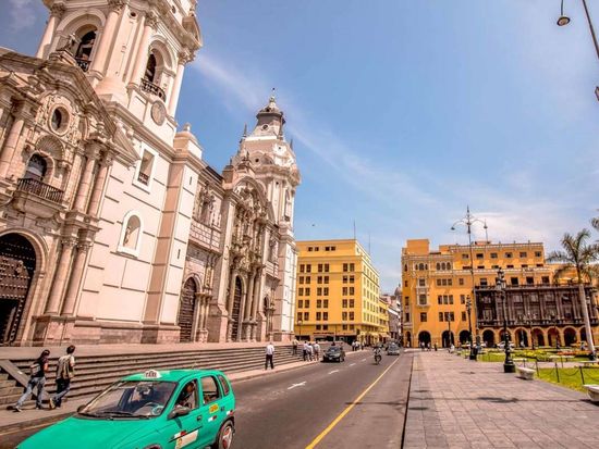 Panoramic City Bus Tour (6)