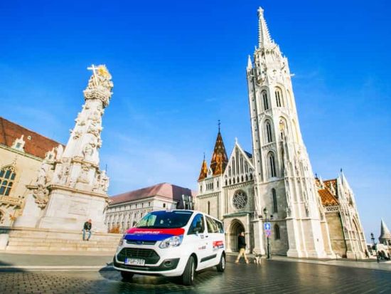 【空港シャトル】ブダペスト空港 ⇔ ブダペスト市内 ＜乗合／英語ドライバー＞