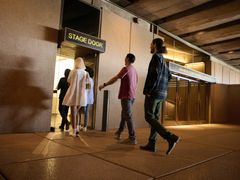 SOH_BackstageTour_StageDoor_LR_Credit_Tobias_Rowles