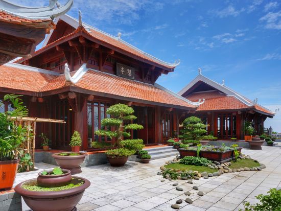 バーナーヒルズ観光ツアー ダナン市内観光と昼食付きプランあり＜日本語ガイド／半日または1日／混載または貸切／ダナン・ホイアン・フエ発＞