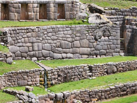 世界遺産サクサイワマン＋太陽神殿（コリカンチャ）＋3つのインカ遺跡 半日ツアー＜4時間／混載／英語ガイド／リマ発＞