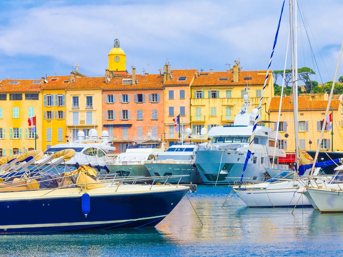 France_Saint-Tropez_shutterstock_156500087