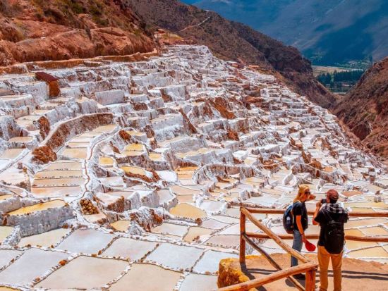 聖なる谷1日ツアー！世界遺産オリャンタイタンボ＋マラスの塩田＋モライ遺跡＋チンチェーロ村＋ピサック遺跡＜混載／英語ガイド／昼食付／クスコ発＞ 