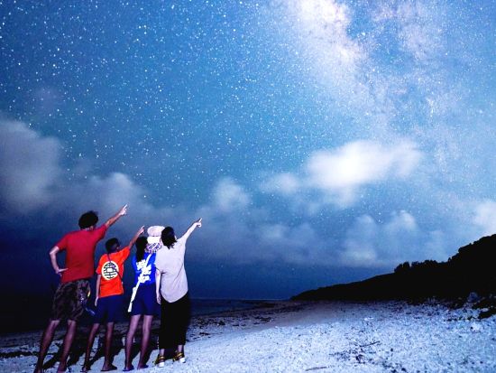 星空鑑賞＆ナイトツアー　星空保護区認定エリア八重山の天体ショーとジャングルナイトツアー！＜石垣島＞
