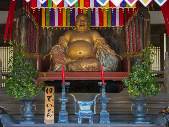 貸切観光タクシー 平等院＋宇治上神社＋三室戸寺 他 アルファードまたはハイエースから選択＜定員5～9名／京都駅発＞byマツシマモビリティサービス