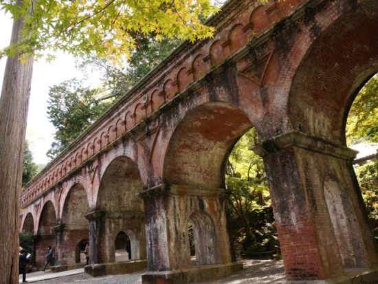 貸切観光タクシー 祇園・東山エリアへご案内 アルファードまたはハイエースから選択＜定員5～9名／京都駅発＞ by マツシマモビリティサービス