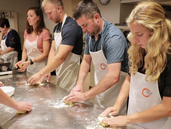 本格イタリアン料理レッスン体験 プロのシェフと作る4コースディナー＜夜／約4時間／ディナー付き／フィレンツェ発＞