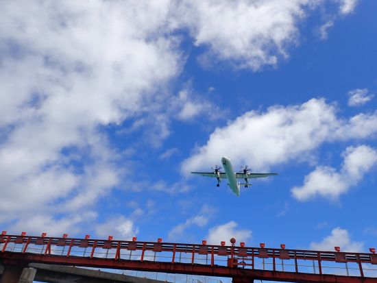 伊良部島 シーカヤック＋シュノーケリングツアー　伊良部島のマリンアクティビティを1日大満喫！＜2歳から参加OK／昼食付／宮古島＞