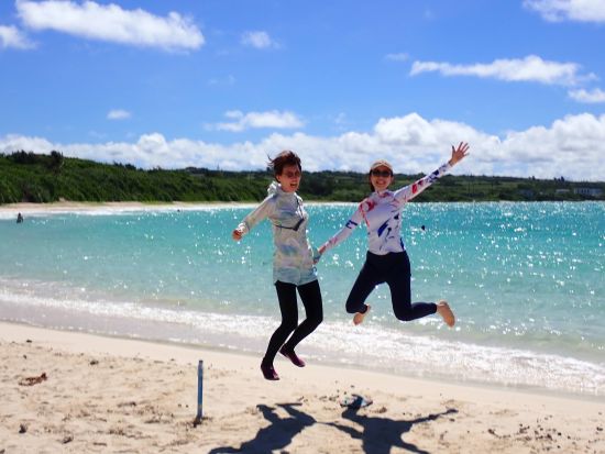 伊良部島 シーカヤック＋シュノーケリングツアー　伊良部島のマリンアクティビティを1日大満喫！＜2歳から参加OK／昼食付／宮古島＞