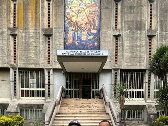 アディスアベバ美術館+コーヒーテイスティングツアー＜空港or市内発着／英語ガイド／貸切／午前or午後＞