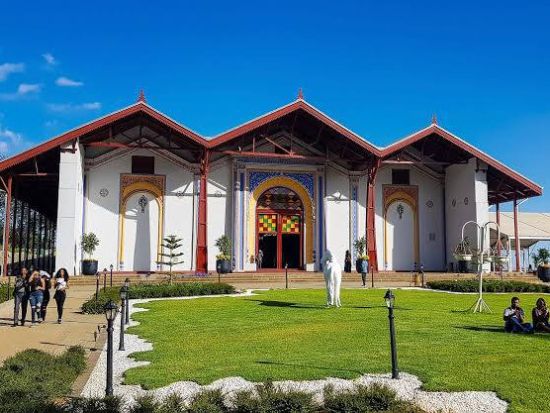 ユニティパーク半日観光（コーヒテイスティング付）＜英語／貸切／アディスアベバ・ボレ国際空港発着＞