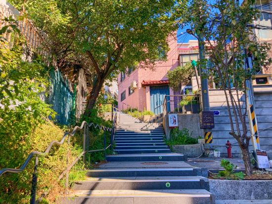 「となりのMr.パーフェクト」ソウルドラマロケ地巡り！思い出のバナナ牛乳付き＜午前／ホテルお迎え付／日本語ガイド＞