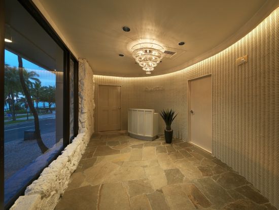 ロミロミマッサージ byロイヤル・カイラ・スパ　オーガニックブランド「アヴェダ」のコンセプトスパ＜ワイキキ・マリオット・リゾート&スパ内＞