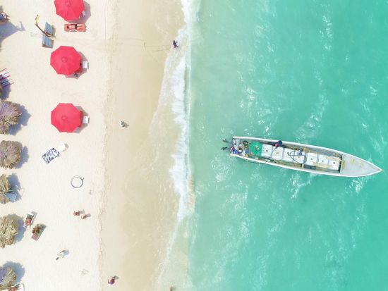 プラヤ・ブランカ1日ツアー　エメラルドグリーンのトランキラビーチでのんびりリラックス！＜混載／英語ガイド／カルタヘナ発＞